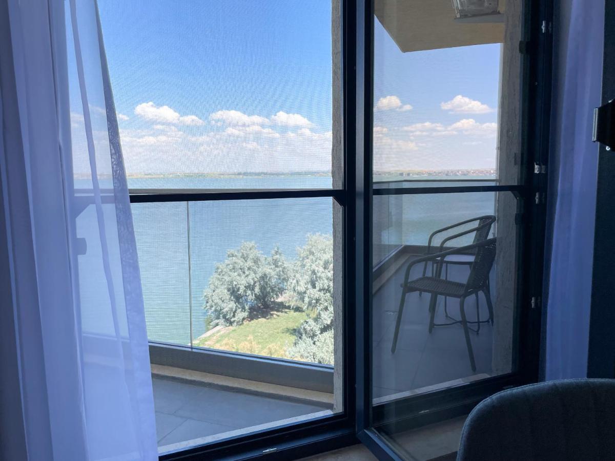 Azure Sea Apartments - Bychoice Mamaia Exteriör bild