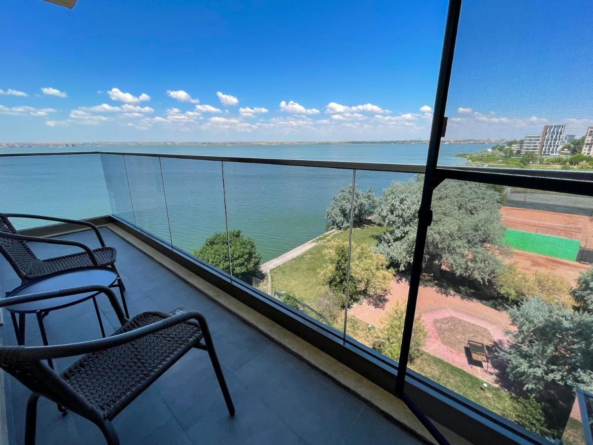 Azure Sea Apartments - Bychoice Mamaia Exteriör bild